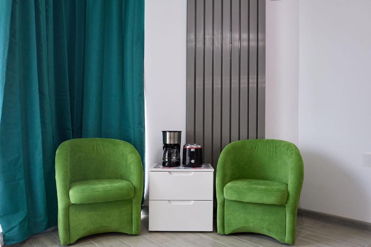 Vibe Apartment- Spa N Pools Beach Resort Năvodari Extérieur photo
